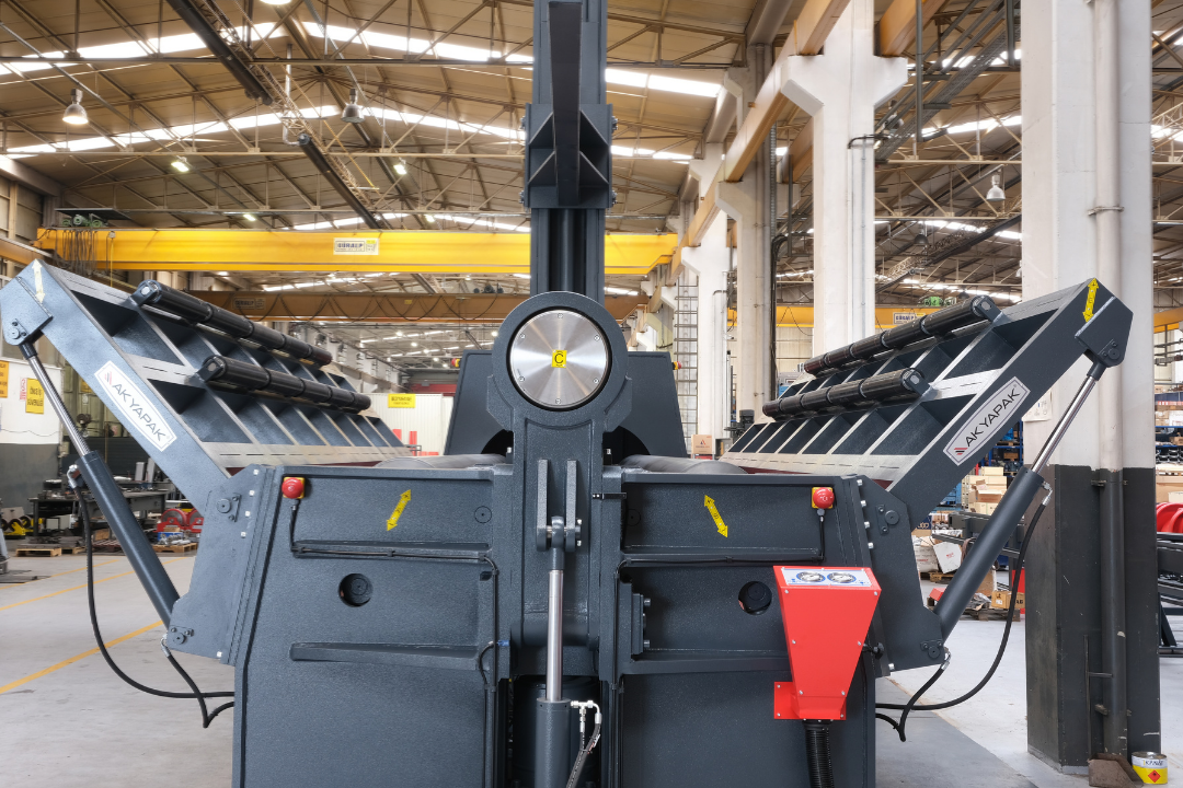 Центральная и боковая опоры